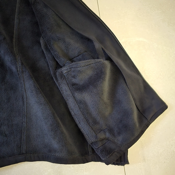 Claiborne Black Jacket - Faux Suede and Knit Materials - Size Large - Picture 5 of 6